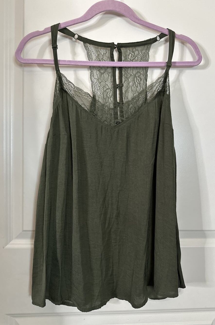 TORRID Size 0 Olive Green Lace Back Cami Tank Top Button Back US12/14